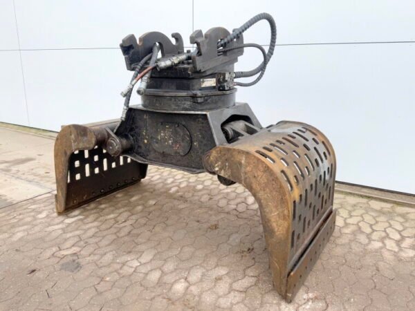 SKP-40-2-A-400 Grapple