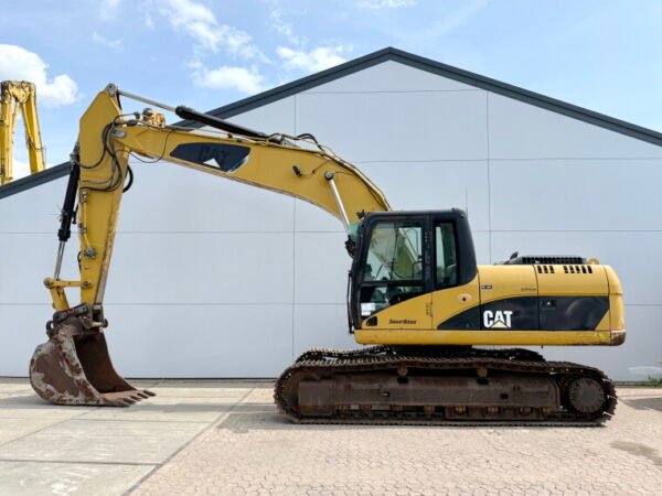 Caterpillar 323DL - Image 2