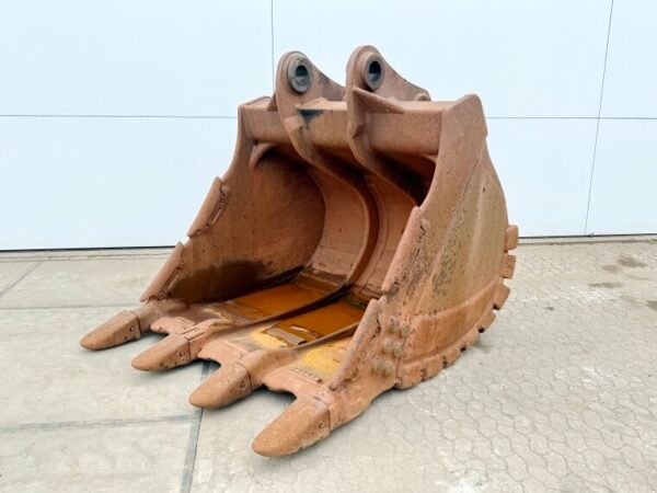 Caterpillar 374F / Komatsu PC700 Bucket