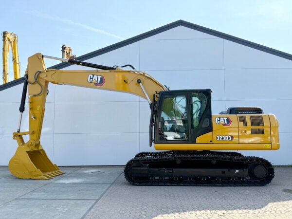 Caterpillar 323D3 *2025 Model*