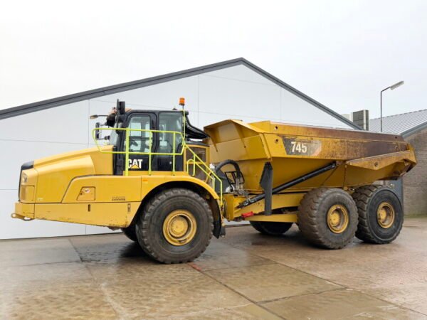Caterpillar 745 04A
