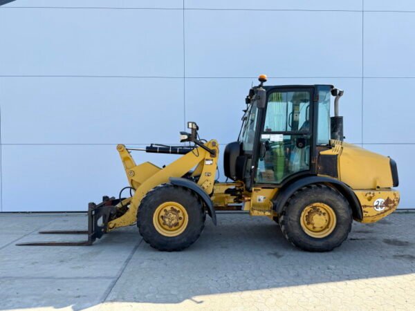 Caterpillar 906H