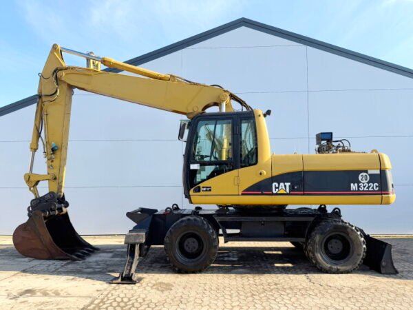 Caterpillar M322C