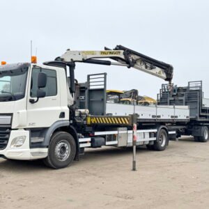DAF CF400 + Palfinger Crane + Trailer