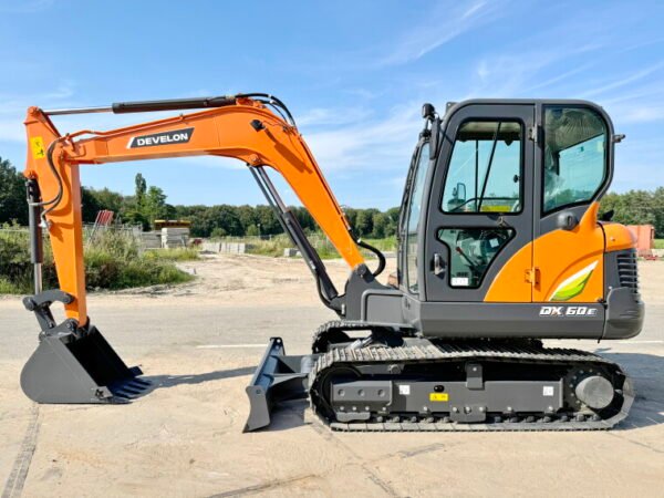 Develon DX60E-10N