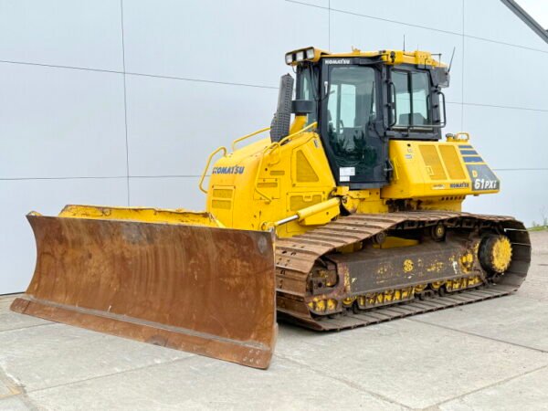 Komatsu D61PXi-24