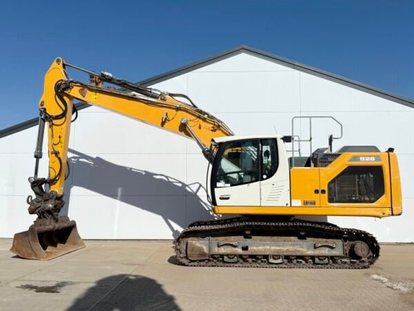 Liebherr R926NLC - German Machine