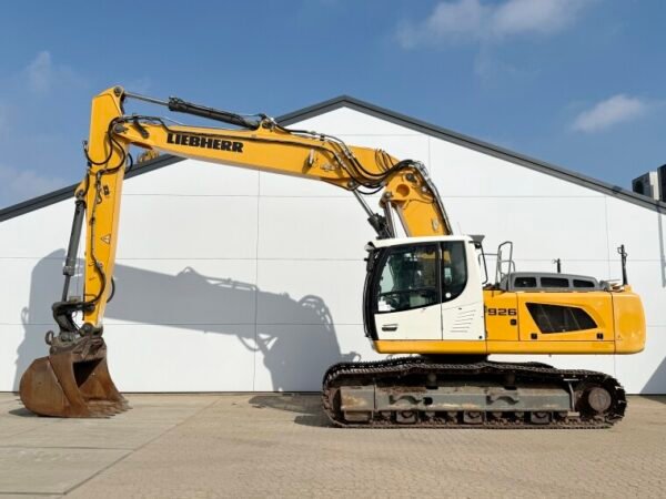 Liebherr R926LC - German Machine