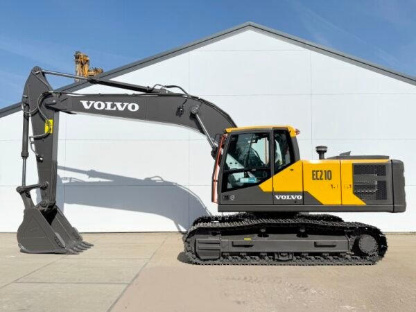 Volvo EC210
