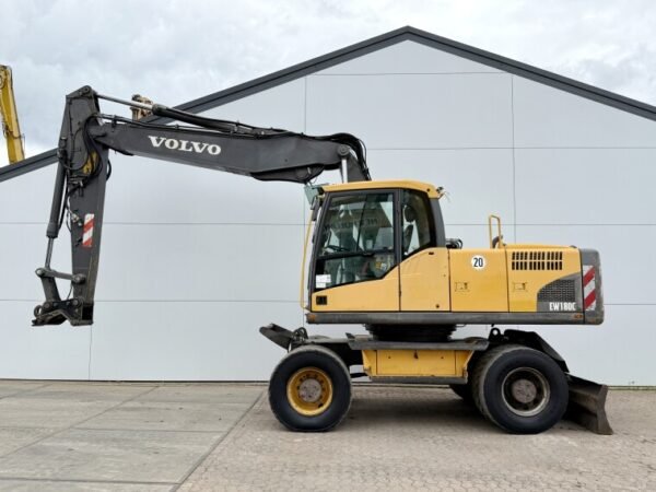 Volvo EW180C