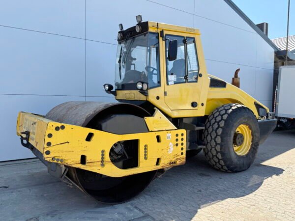 Bomag BW213DH-4 evib/BVC - Image 2