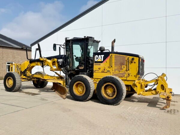 Caterpillar 140M VHP Plus AWD - Image 2