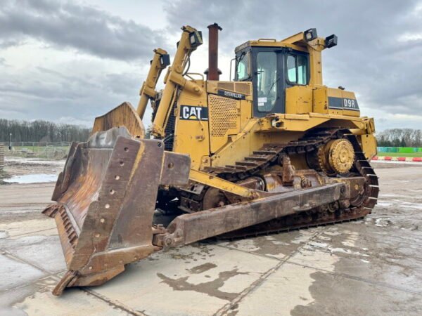 Caterpillar D9R - Image 2
