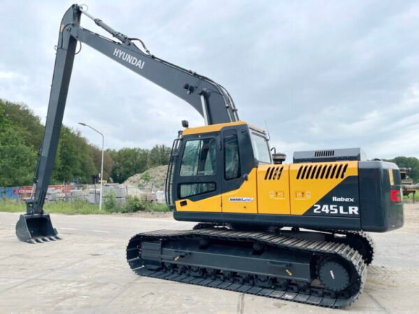 Hyundai R245LR - Image 2