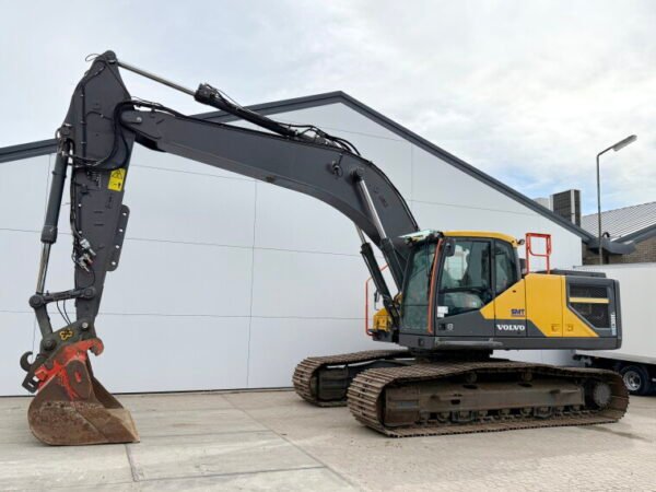 Volvo EC300EL - Image 2