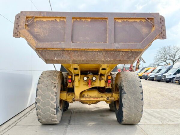 Caterpillar 730 - Image 3