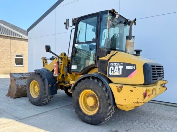 Caterpillar 908H - Image 3