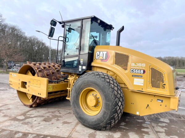 Caterpillar CS66B - Image 3