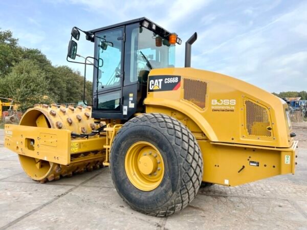Caterpillar CS66B - Image 3
