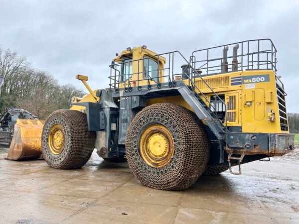 Komatsu WA800-3E0 - Image 3