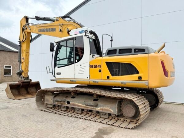 Liebherr R924LC - Image 3