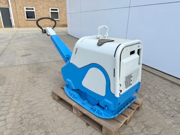 Weber CR8 - Image 3