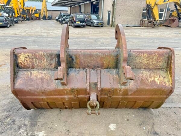 Caterpillar 330 Bucket - Image 4