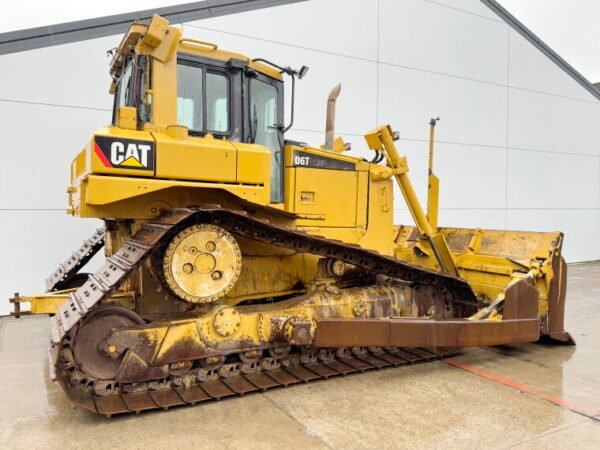 Caterpillar D6T LGP - Image 4