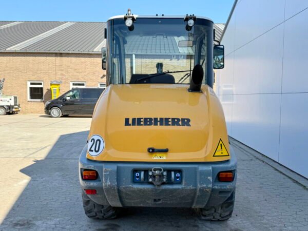 Liebherr L506C - Image 4