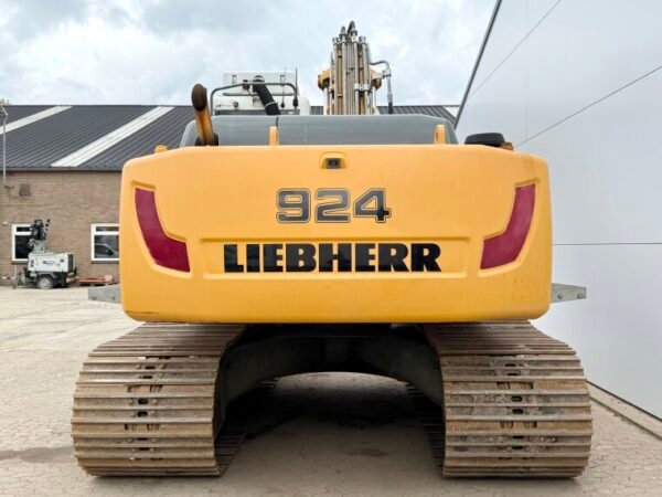 Liebherr R924LC - Image 4