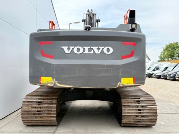 Volvo EC300EL - Image 4
