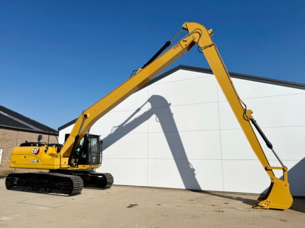 Caterpillar 323D3 - Image 5