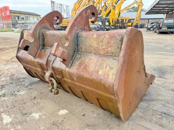 Caterpillar 330 Bucket - Image 5