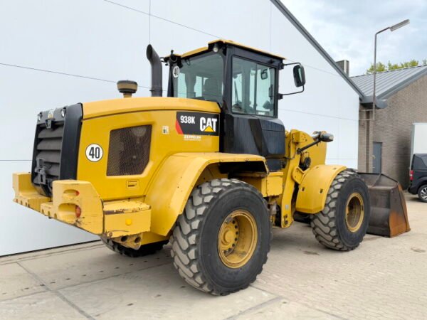 Caterpillar 938K - Image 5