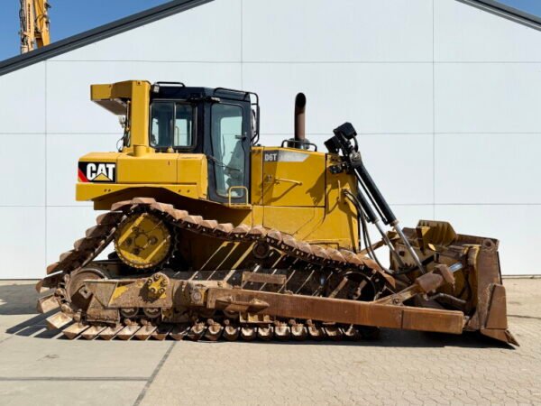 Caterpillar D6T LGP - Image 4