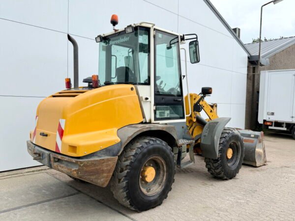 Liebherr L509 Stereo - Image 5