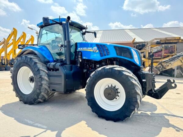 New Holland T8.360 LOW HOURS - Image 5