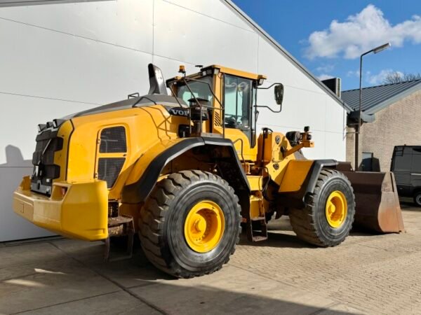 Volvo L180H - Image 5