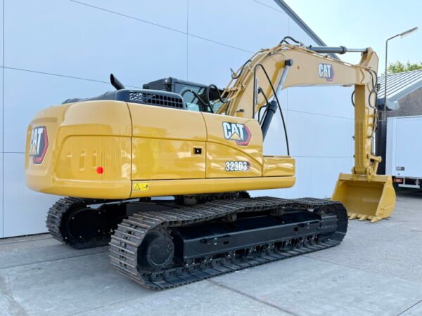 Caterpillar 323D3 *2025 Model* - Image 5