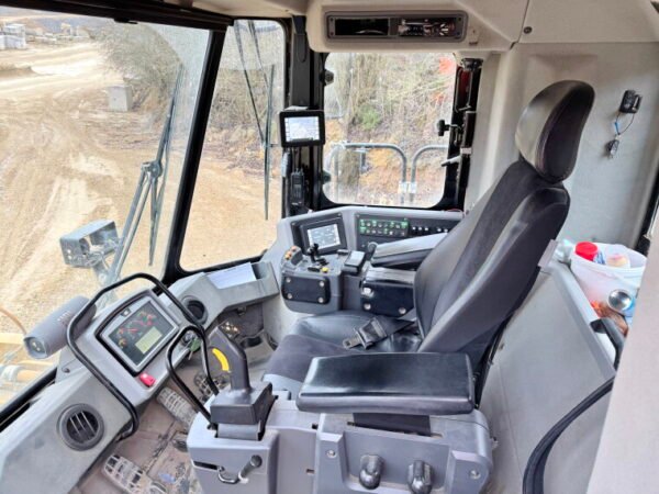 Caterpillar 990K - Coming Soon! - Image 6