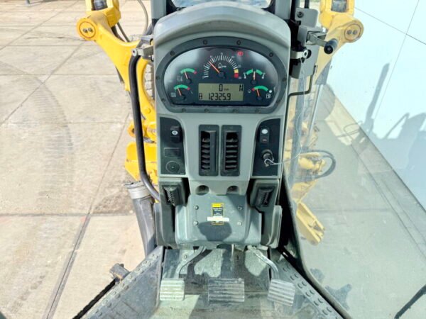 Caterpillar 140M VHP Plus AWD - Image 6