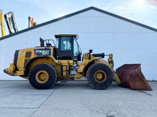 Caterpillar 972M - Image 6