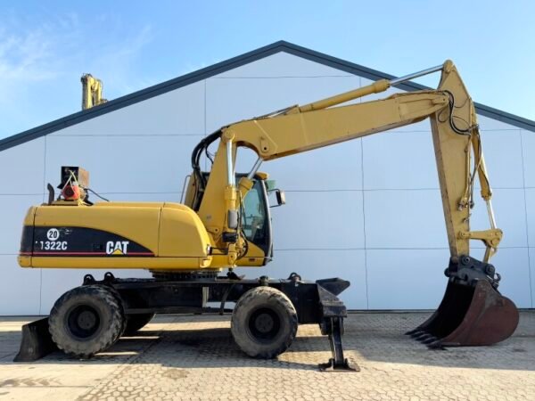 Caterpillar M322C - Image 6