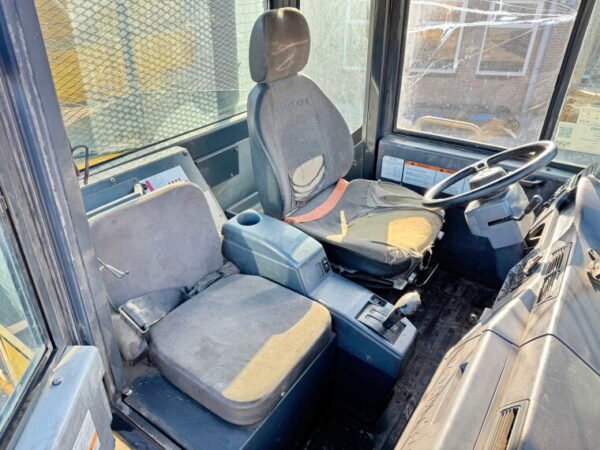 Komatsu HM400-2 - Image 6