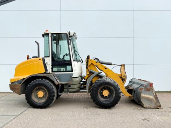 Liebherr L509 Stereo - Image 6