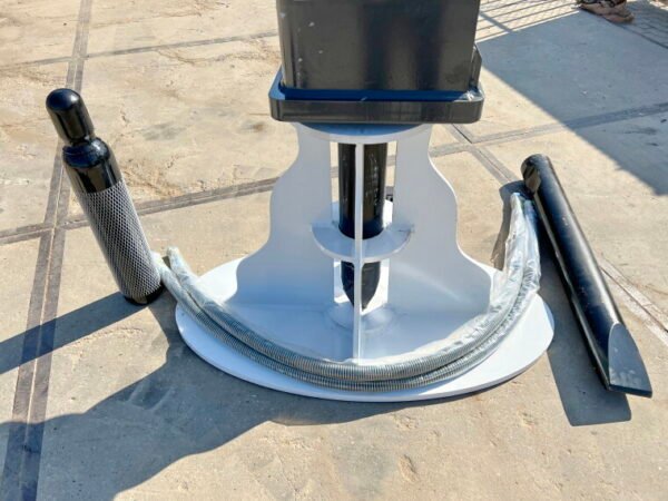 Maxx 2000 Hydraulic Breaker - Image 6
