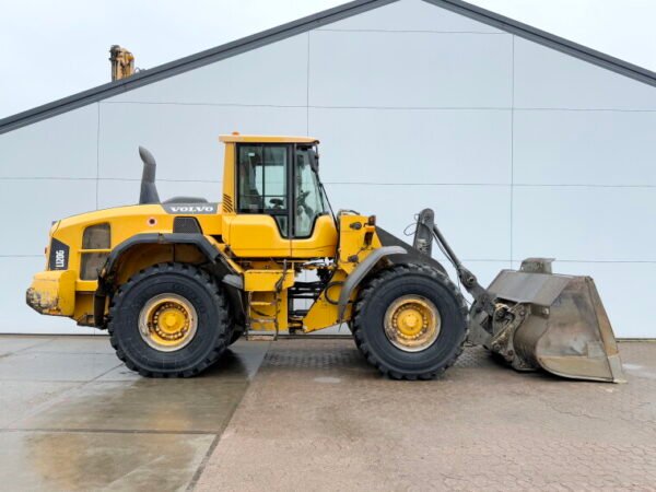 Volvo L120G - Image 6