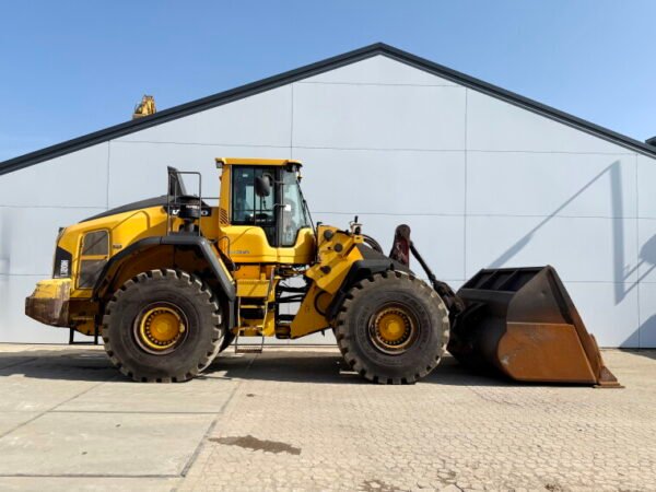 Volvo L180H - Image 6