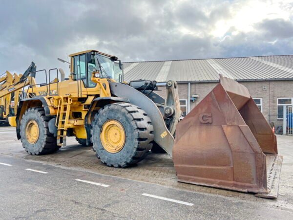 Volvo L350F - Image 6