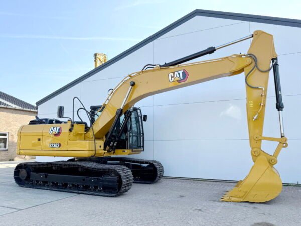 Caterpillar 323D3 *2025 Model* - Image 7